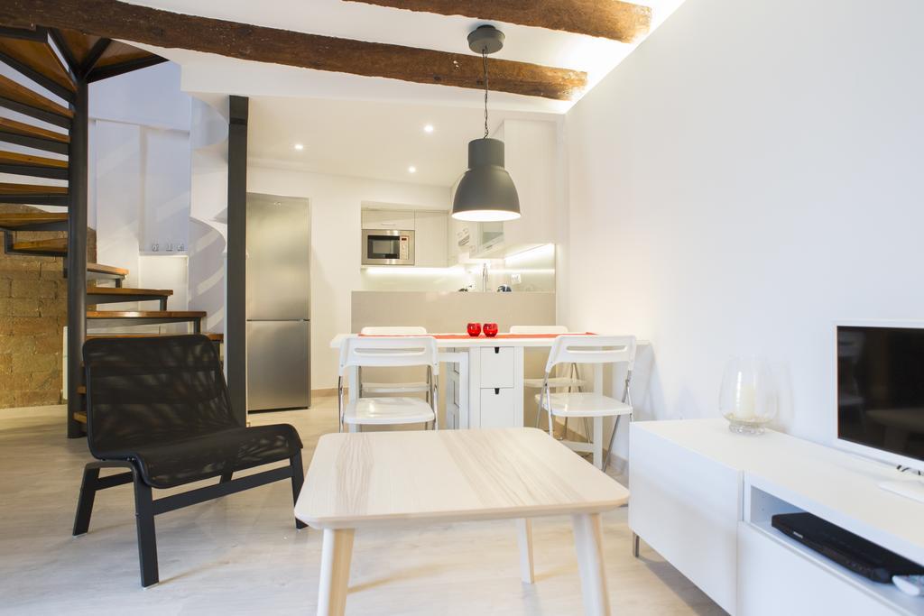 Casa De Poble Termes Romanes Holiday home *